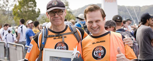 Ben Phillips with John Faulkner at the start of the 100km Oxfam Trailwalk in Melbourne in 2010.
